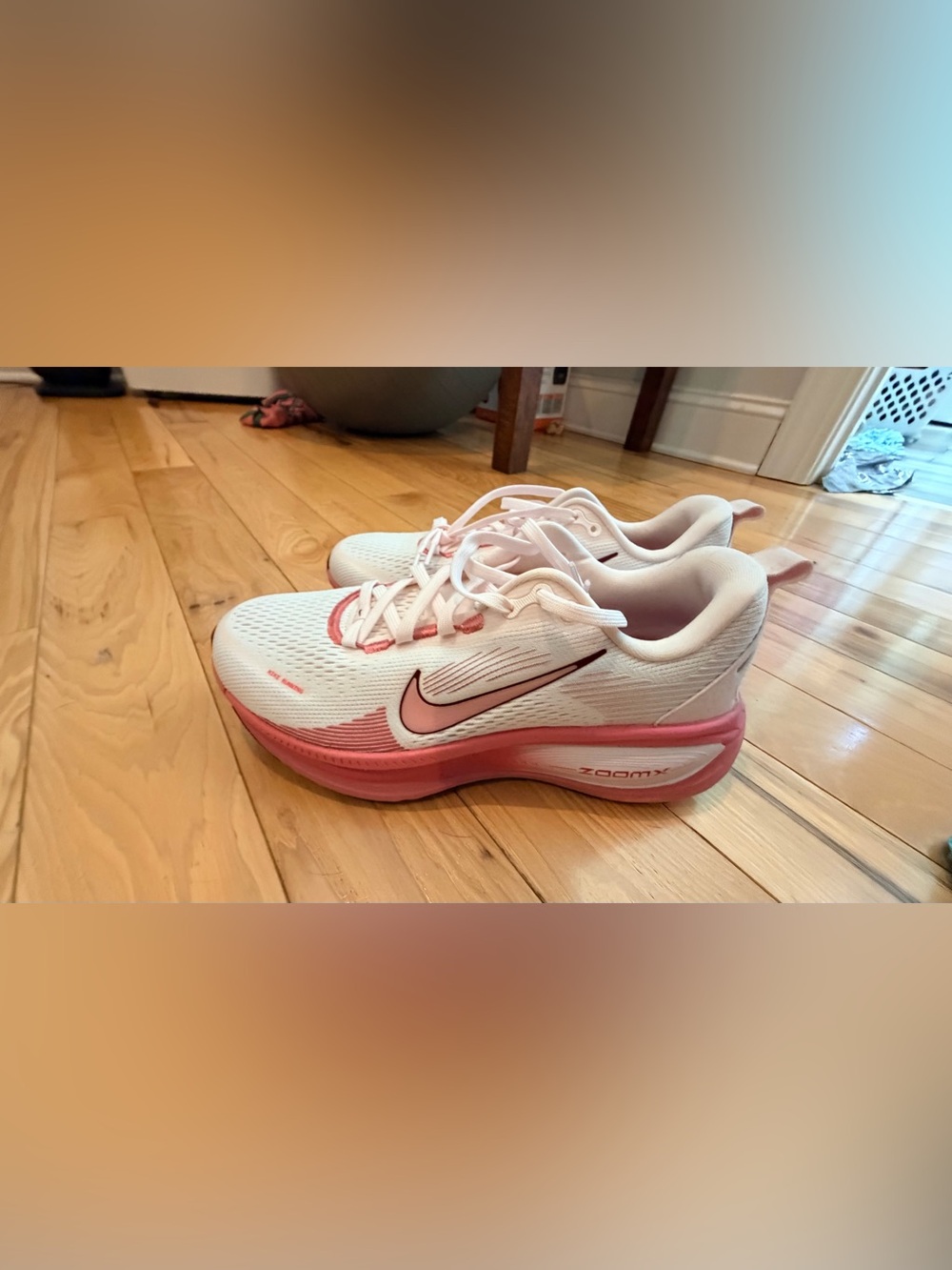 Nike Women's White and Pink Zoom Running Sneakers